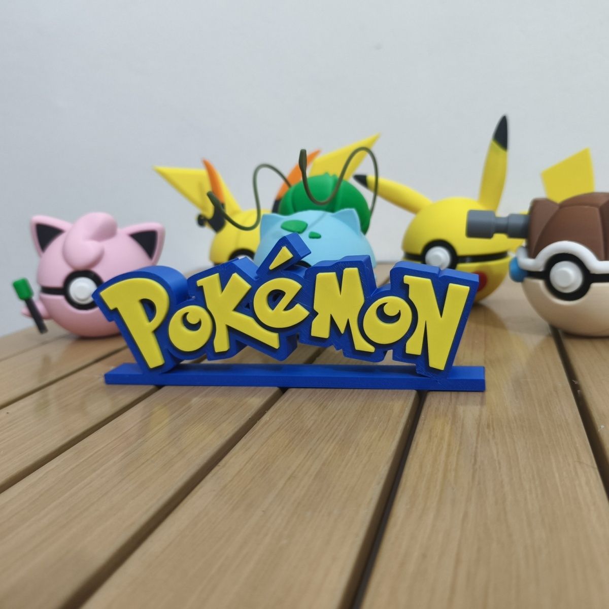 Cosplay Prop Display - Figurine Pokémon avec logo, nouveau modèle,